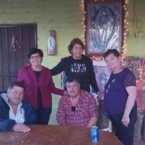 Meet your Posher, Ignacia